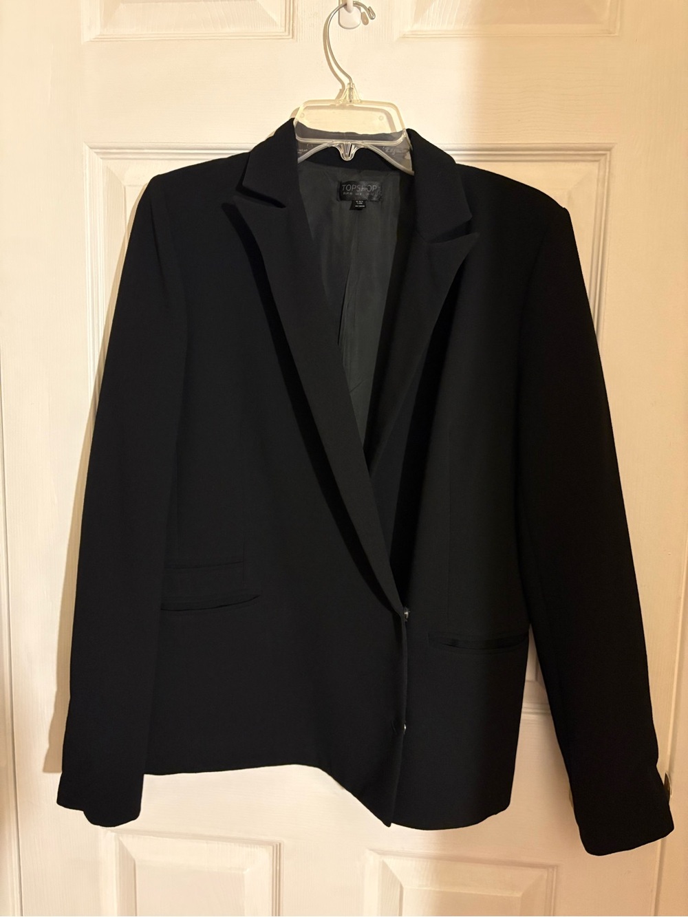 TOPSHOP black blazer